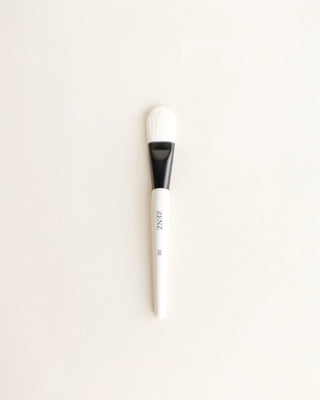 MAKEUP BRUSH 02 FOUNDATION