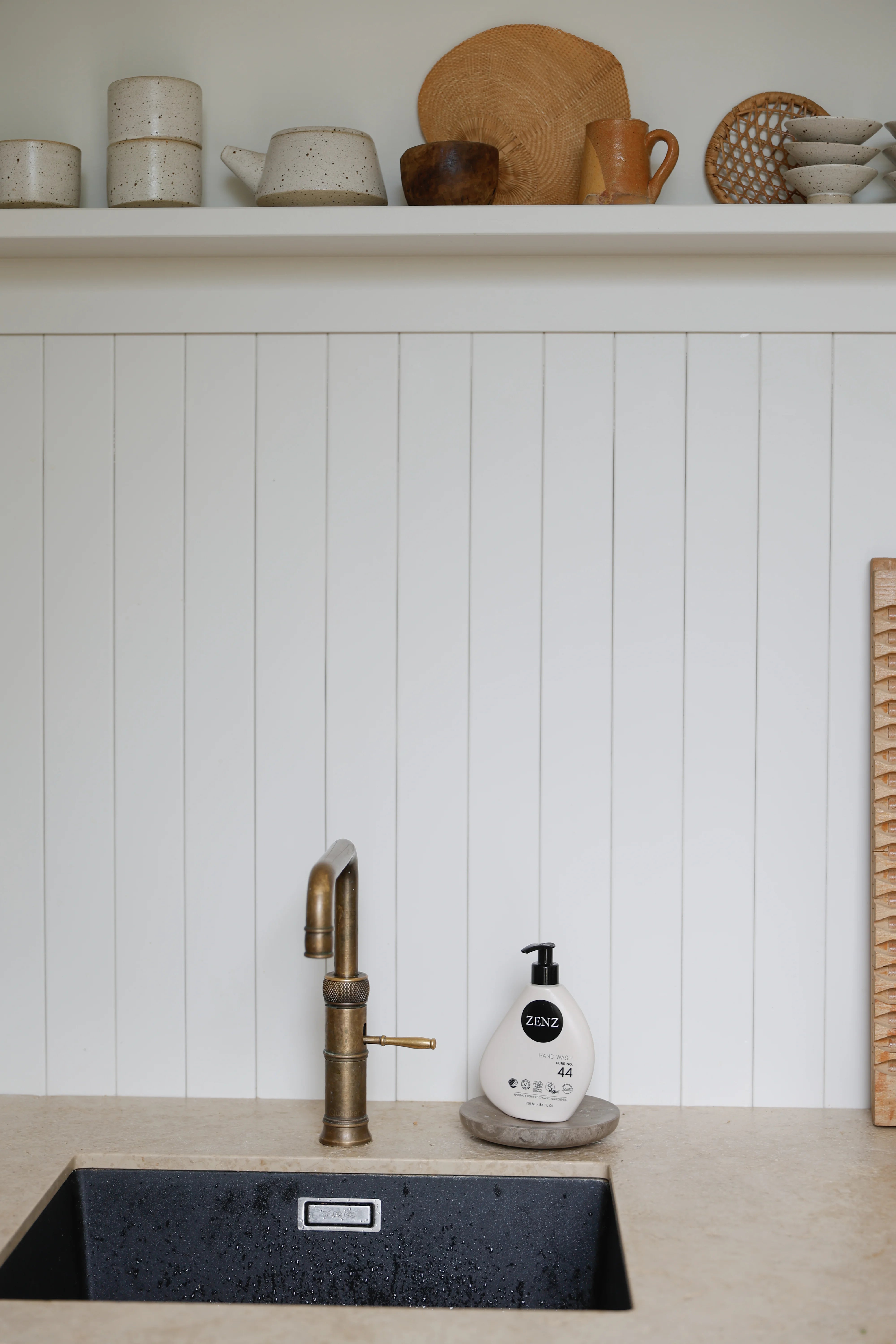 Hand Wash Pure no. 44 (250 ml)