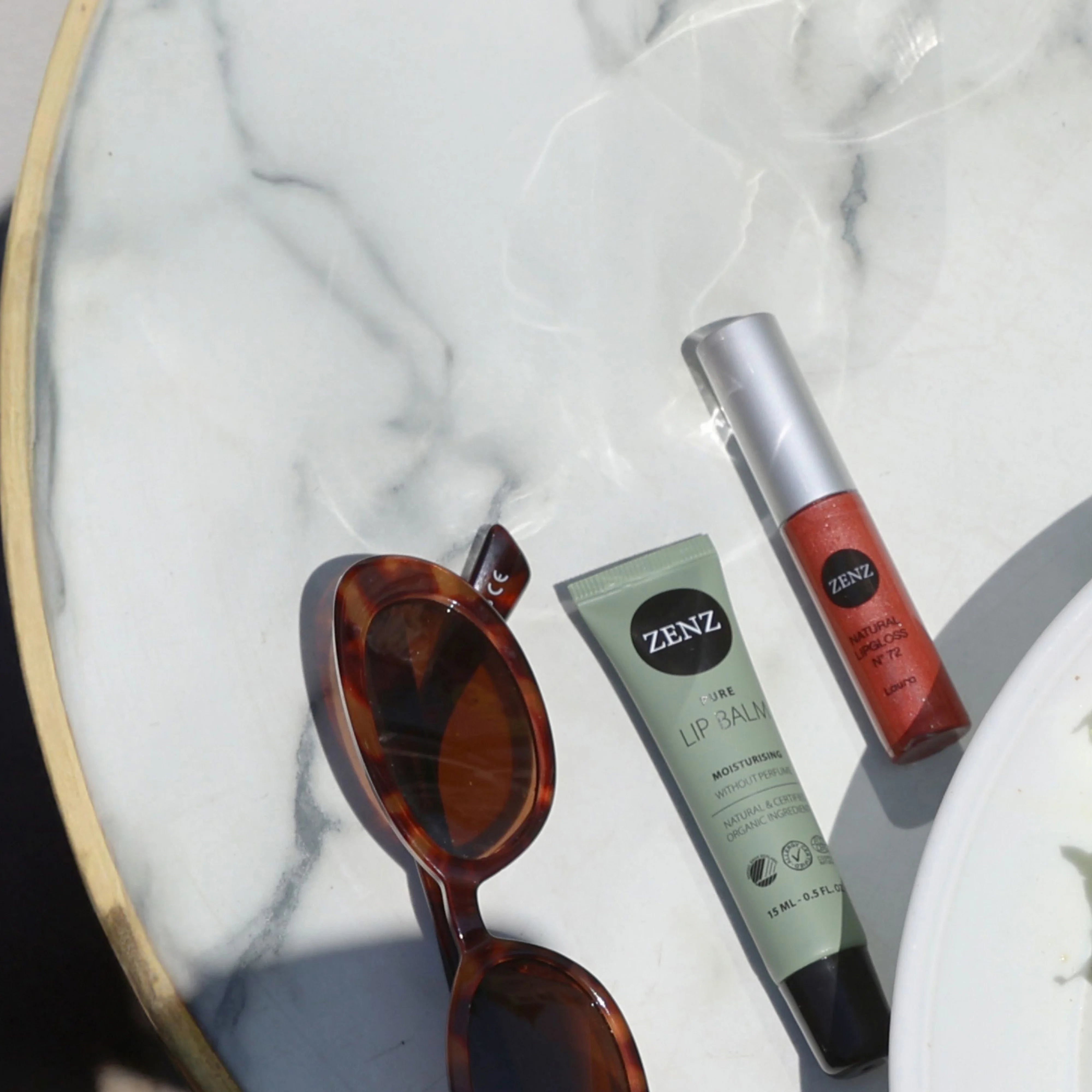 Natural Lipgloss Laura no. 72, nougatbrun